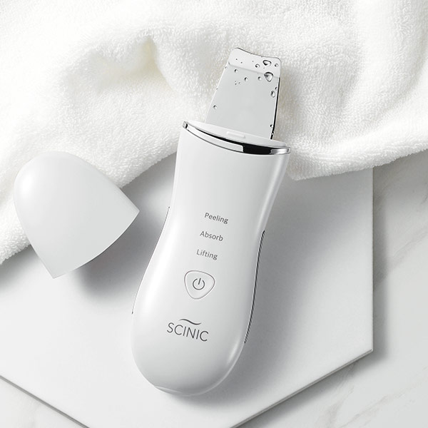 싸이닉 에스테 갈바닉 워터 필링기 99,000원