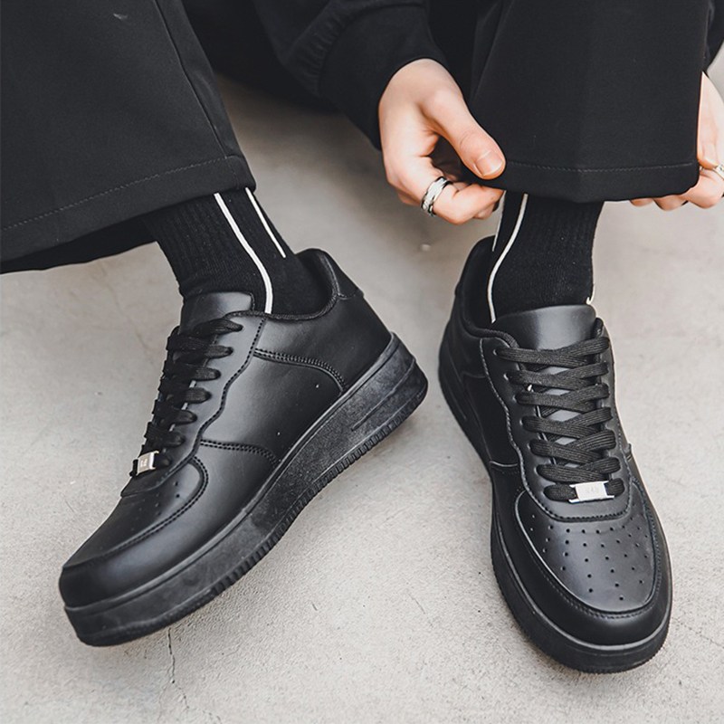 한아로지스 남자 키높이 클래식 스니커즈 21,000원