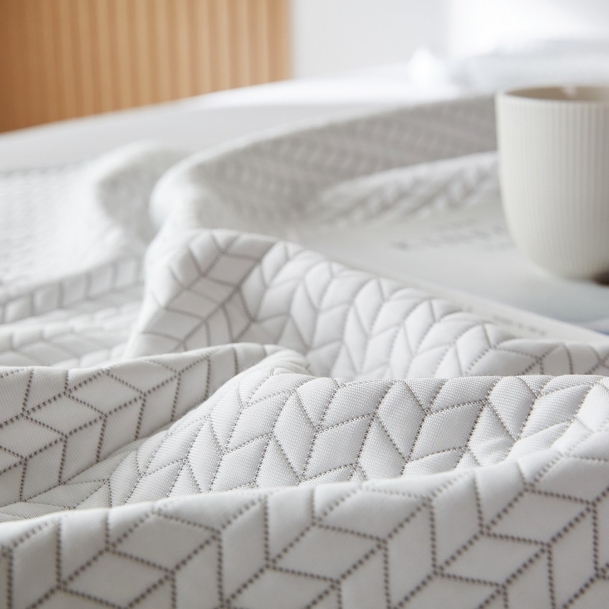 한일의료기 프리미엄 아이스셀 쿨 냉감패드 이글루패턴 유아사용가능 물세탁 빠른건조 모서리밴딩 보관가방 KC인증 오코텍스, 이글루, 쿨매트 42,900원