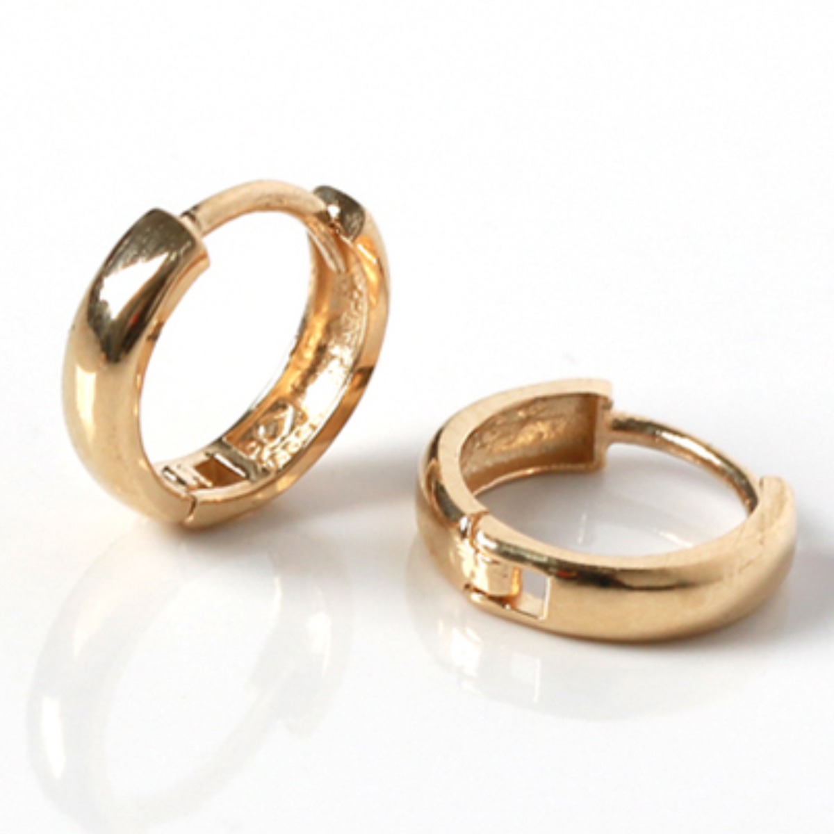 오로프 14K 금 넓은 민자링 원터치 귀걸이 1짝 190,770원