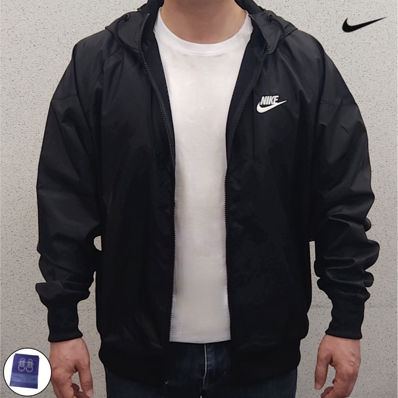 나이키 바람막이 후드점퍼 경량 여름 윈드러너 블랙 남성 집업 (쭈니몰 보관파우치 증정) 98,000원