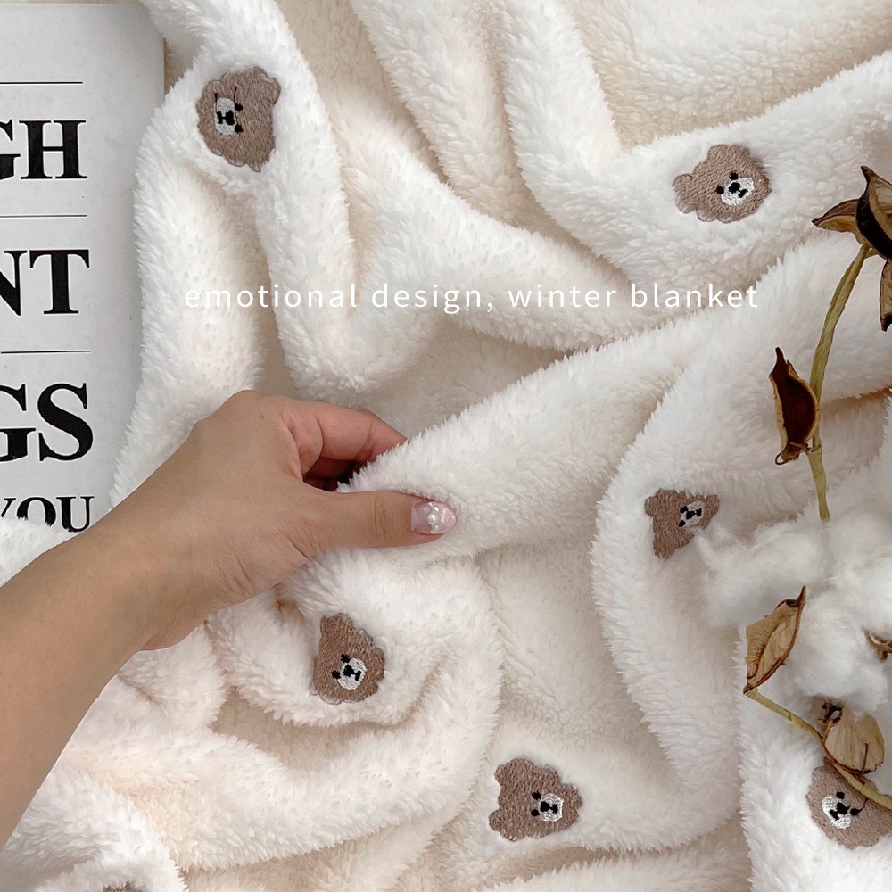 몽글베어 베이비 유아 이쁜담요 따뜻한 학생 무릎담요 겨울 극세사 블랭킷 담요 4color 59,000원