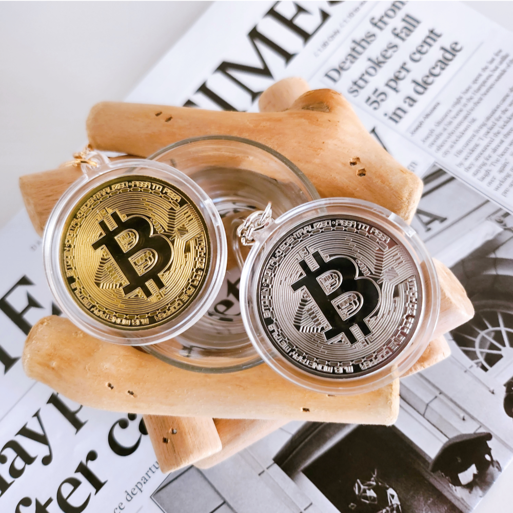 썸윈 비트코인 고퀄리티 펜던트 키링 키홀더 선물 열쇠고리 1+1 SET, 1개, 골드+실버 9,900원