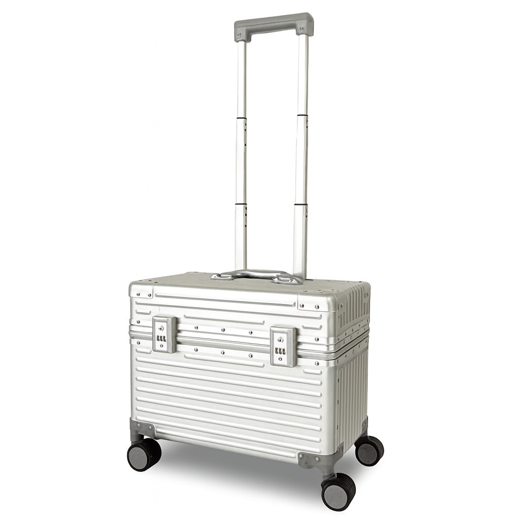 루카벨 알루미늄 파일럿 캐리어 승무원 위로열리는 가방 195,000원