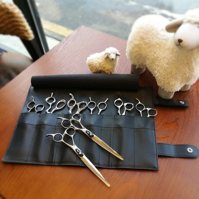 아키즈 두루말이 가위집(12정집) 애견가위집 미용가위집, 1개, 두루말이 가위집(12정집) 20,000원