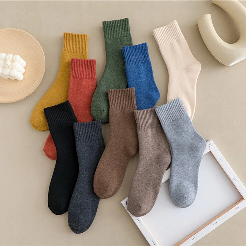 삭스판다 겨울용 방한 양말 10켤레 여성용 도톰 파일 양말 9,990원