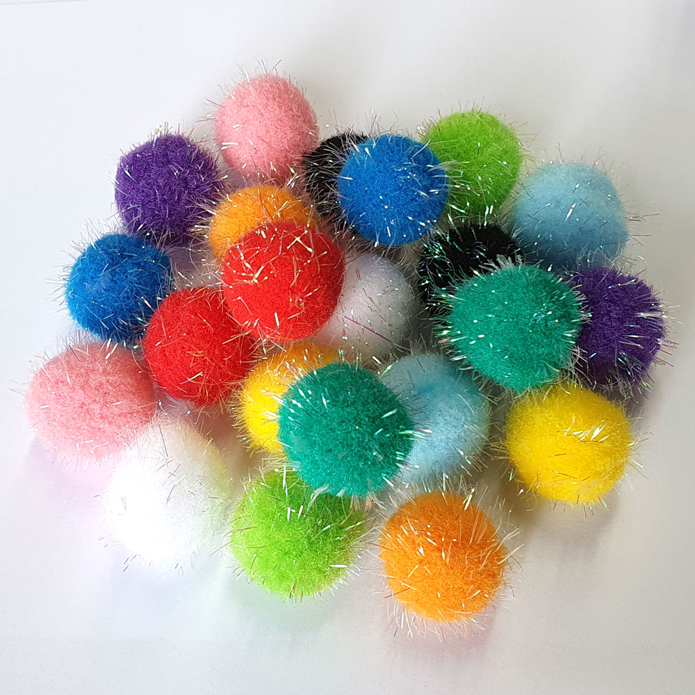 뿅뿅이 반짝이뿅뿅이 8mm ~ 50mm 칼라 혼합 pompon 솜방울 만들기 환경구성재료 인형 악세사리 만들기재료 공예재료 퐁퐁이 색방울 폼폼이 8,000원