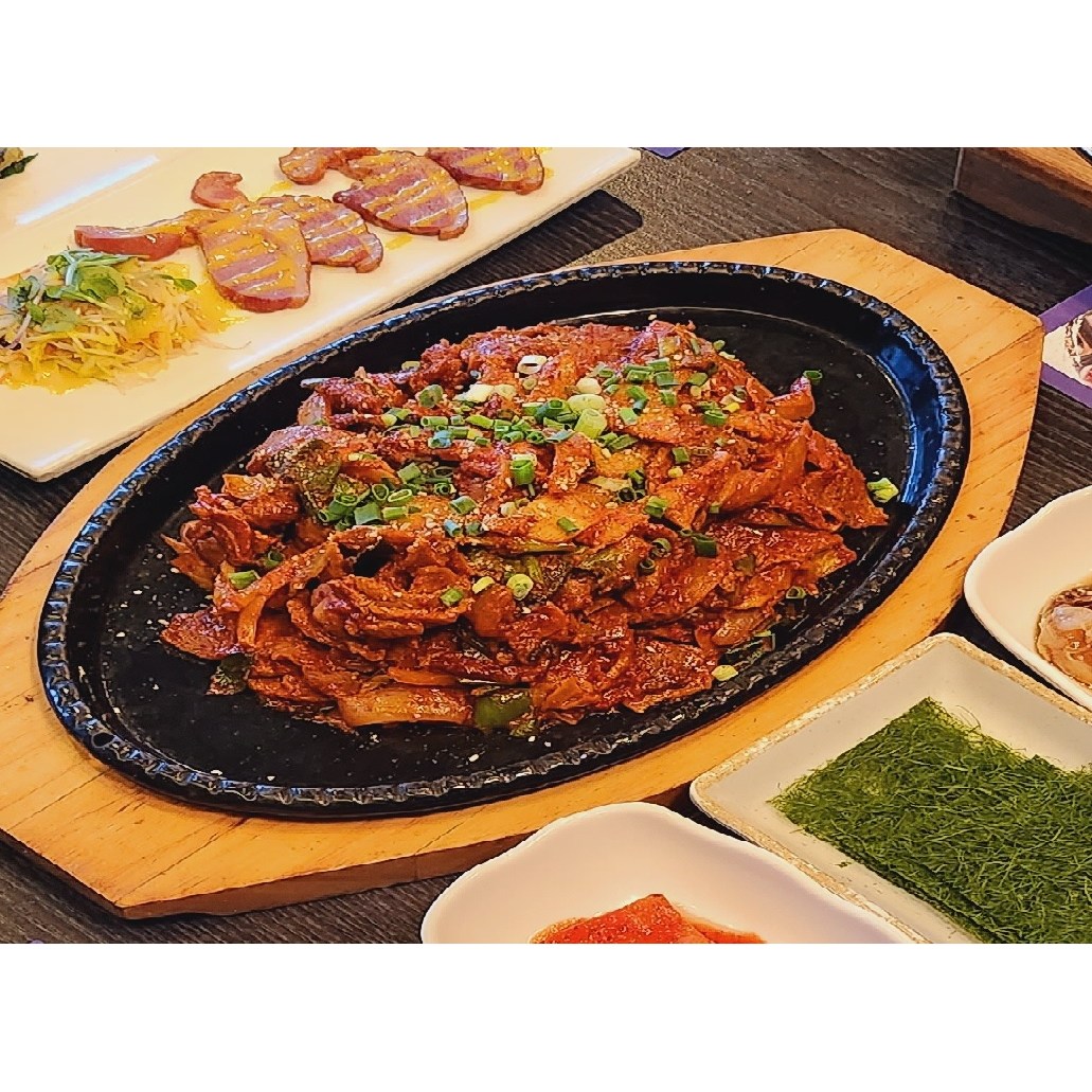 제육볶음 이제육식 한정식 완조리 350g 조리전 450g, 2개, 350g 13,000원