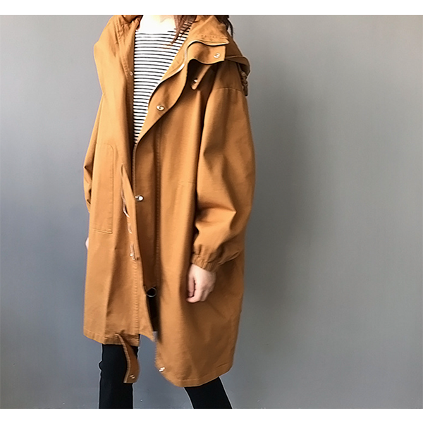 [퀸앤조이] 간절기 오버핏 후드 야상 48,800원