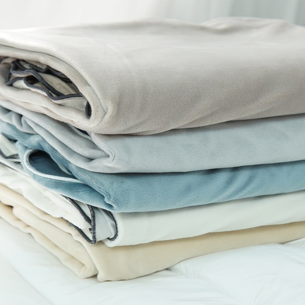 밀리에르 국산 극세사 담요 2장(1+1) M , L 사이즈 대형 밍크 겨울 이불, 현재가 58,900원