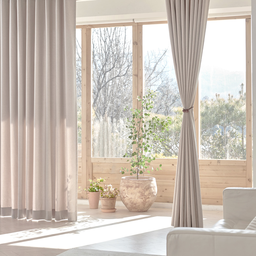 뷰하우스 에이덴 비암막 아일렛 거실 커튼 2p 53,180원