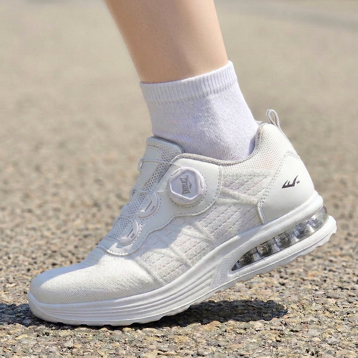 에버라스트 에어 쿠션 다이얼 운동화 여성 남성 경량 메쉬 발편한 워킹화 가벼운 런닝화 헬스신발 39,800원