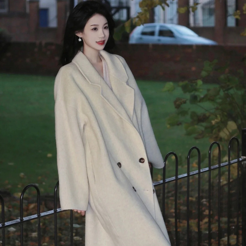 HA.M 여성 겨울 도톰한 코트 루즈핏 오리털 모직 롱 코트 75,000원