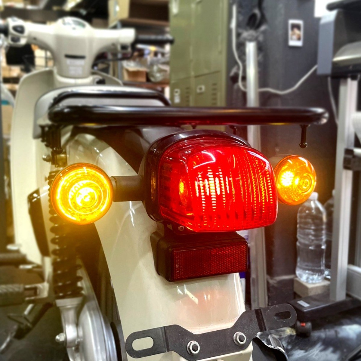 MOXI 혼다 슈퍼커브110 브레이크 깜박이 LED전구 세트 SPL1, 1세트 17,000원