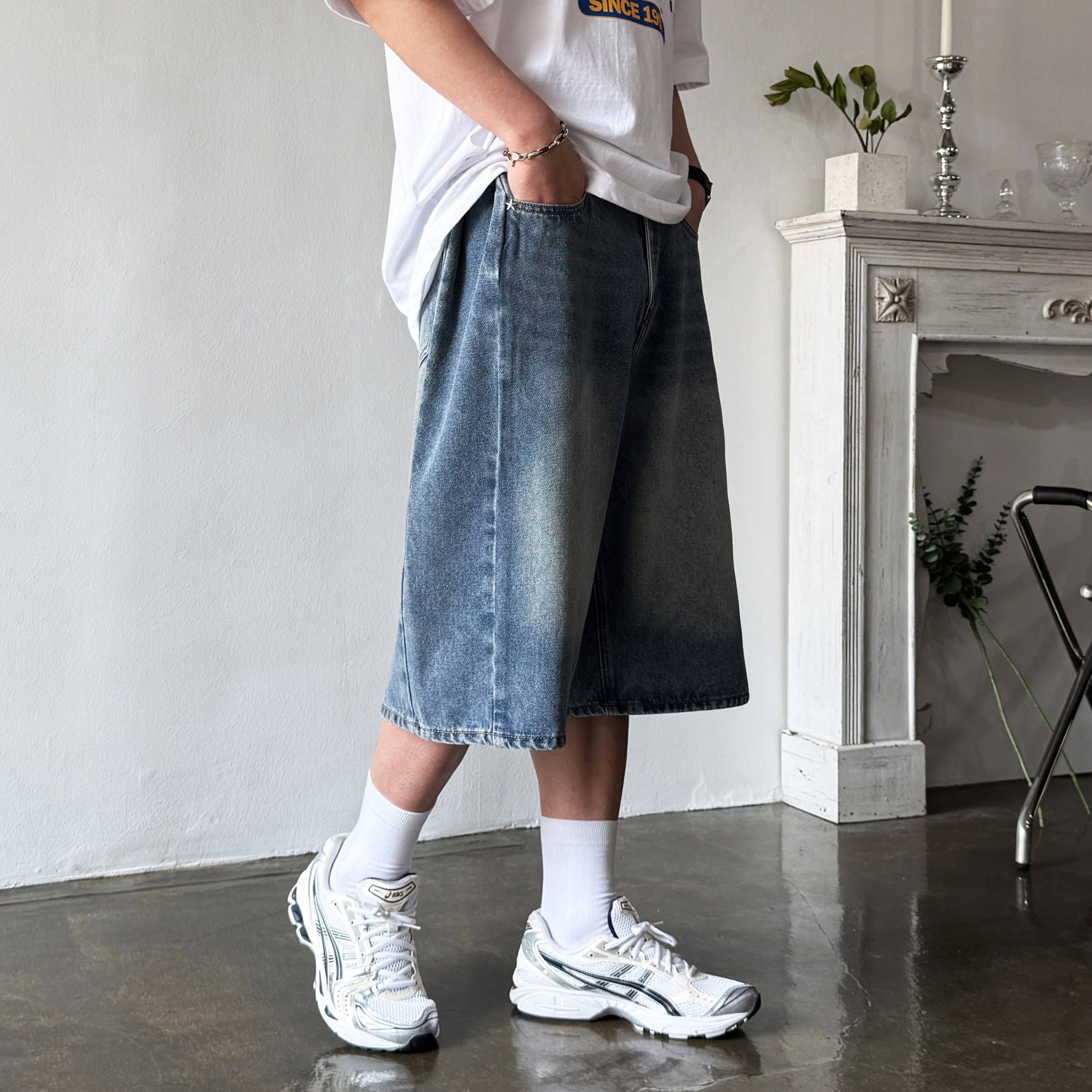 웨일즈 옆 사이드 핀턱 버뮤다 벌룬 와이드 팬츠 데님 청 반바지 (3 Color)  빅 사이즈 까지 30,900원