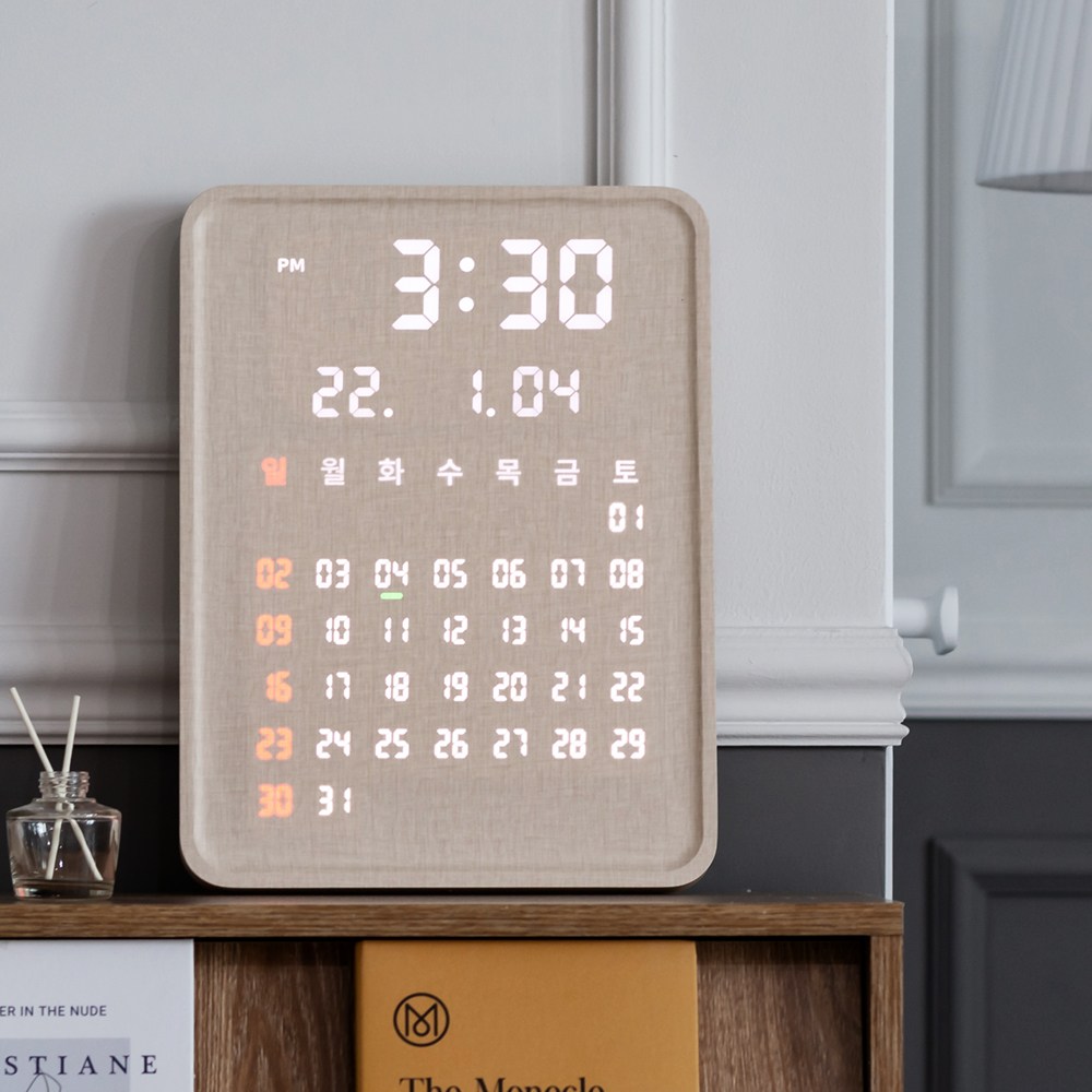 플라이토 포시즌 캘린더 인테리어 LED 벽시계 27cm 날짜 요일 달력 시계 학원 독서실 부동산 동사무소 은행 병원 관공서 커피숍 잘보이는 큰숫자 선물용 시계, 크림 189,000원