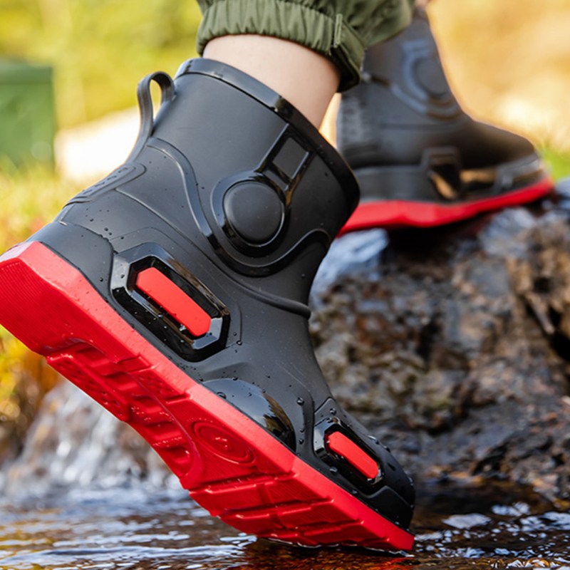 TIMEPURE 신상 남성용 레인부츠 배달 기사 전용 중간 통 미끄럼 방지 방수 레인부츠 주방/세차/낚시용 고무 신발 25,900원