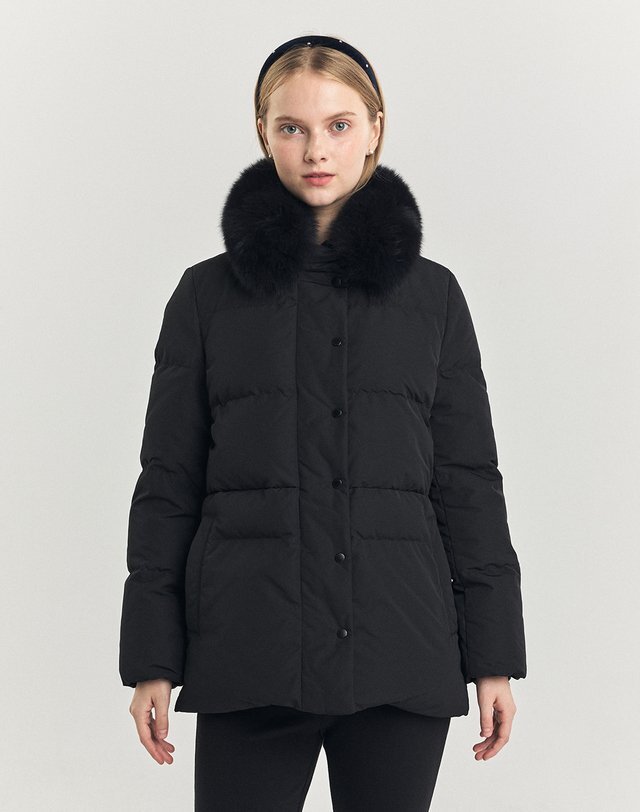 [국내백화점]   헤지스레이디스 블랙 탈착 퍼카라 하프 헤비다운 점퍼 364,220원