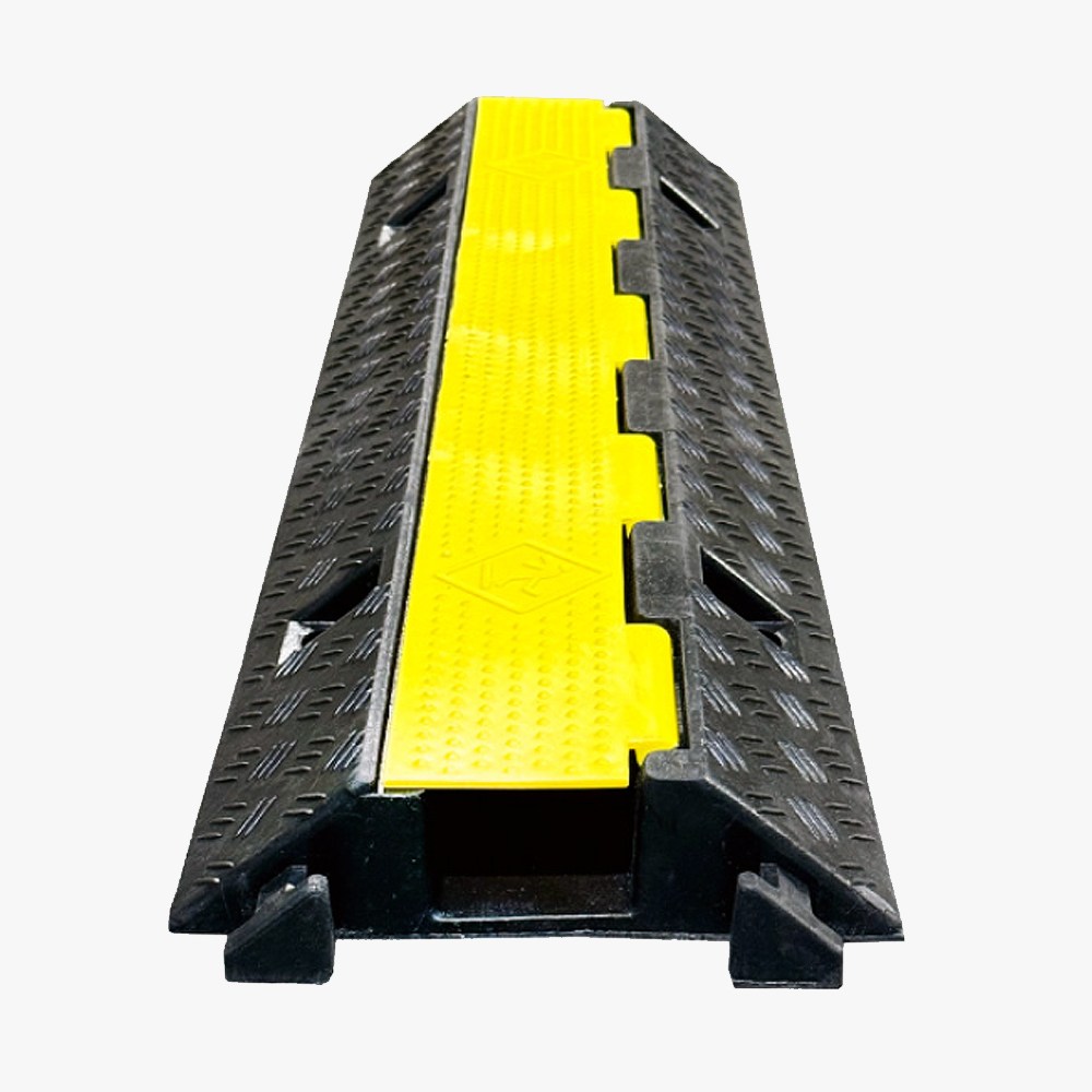 [실내외용] 합성고무 전선보호덮개 1구 길이 1005 / 2구 길이 980 / 제한하중 1톤미만 전선보호대 케이블커버 방지턱 전선보호구 고무전선보호대 케이블덮개 전선덮개, 1개 23,260원