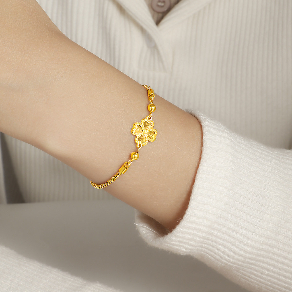 금원 행운 빗살무늬 클로버 여성 네잎팔찌 FS-160 12,800원