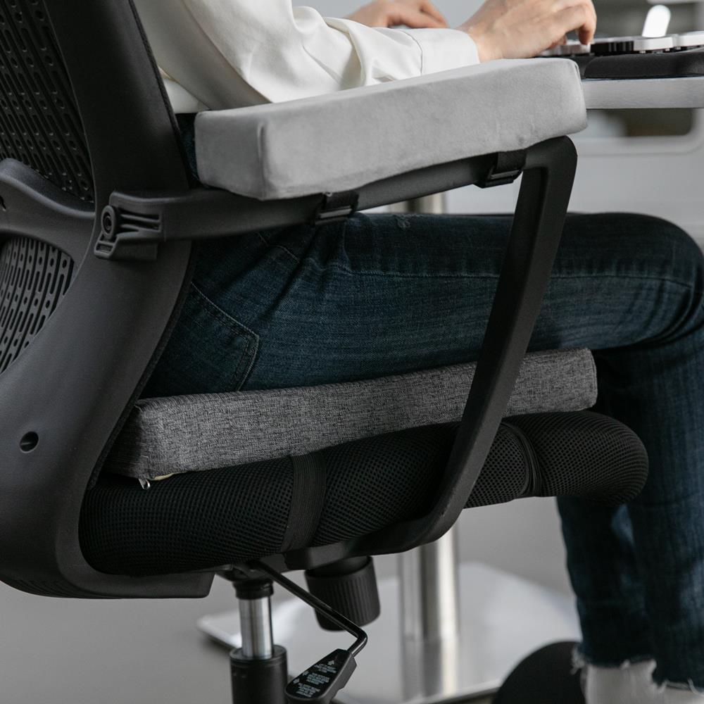 띵덕 버클 식탁 사무실 의자 높은 키높이 방석 5cm 8cm 12,900원