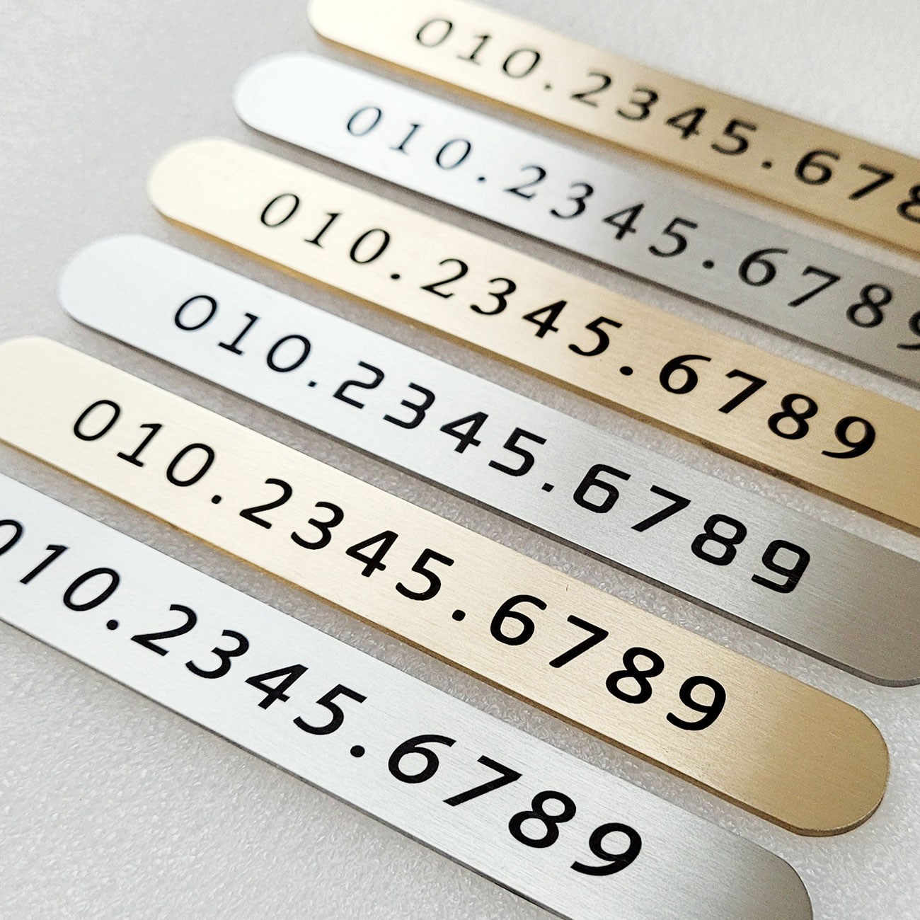 주차번호판 황동 스테인레스 레이저 각인 D타입 리얼메탈 자동차 알림판, 1개, 서체C 황동(골드) 9,700원