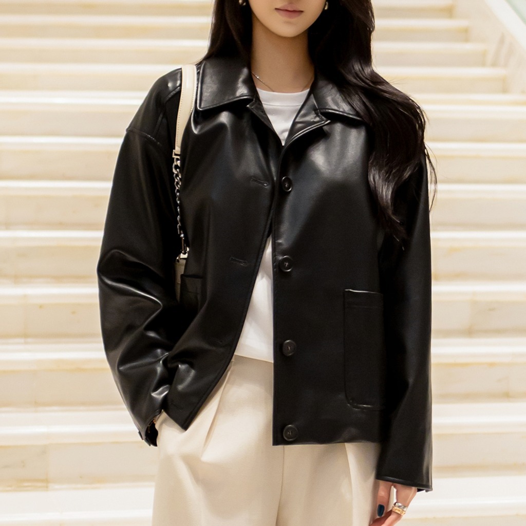 [미쎄] 스퀘어카라 블랙 레더 집업 자켓 루즈핏 싱글버튼 숏기장 봄 아우터 68,000원