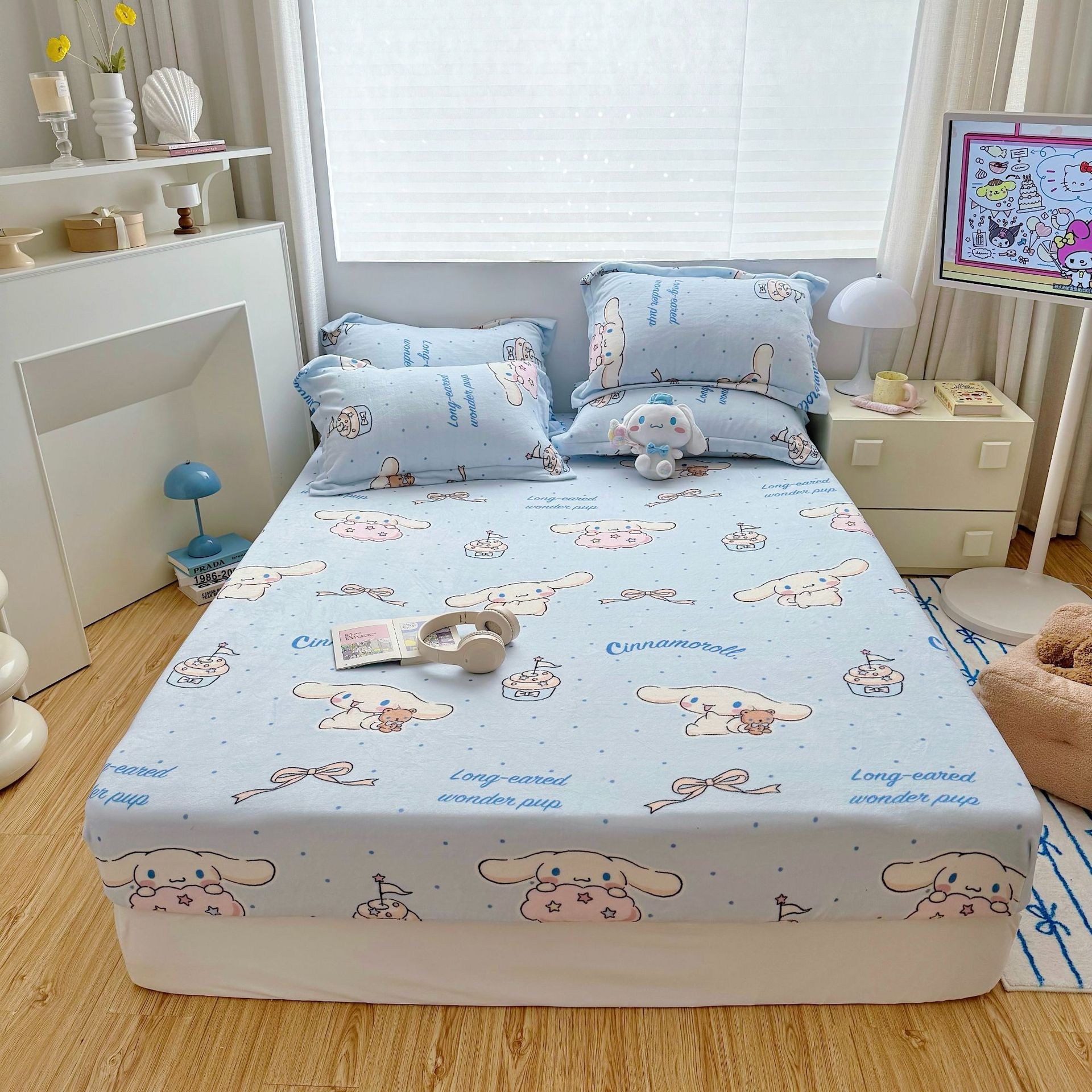부드러운 산리오 캐릭터 따뜻한 극세사 침대커버 매트리스커버 29,900원