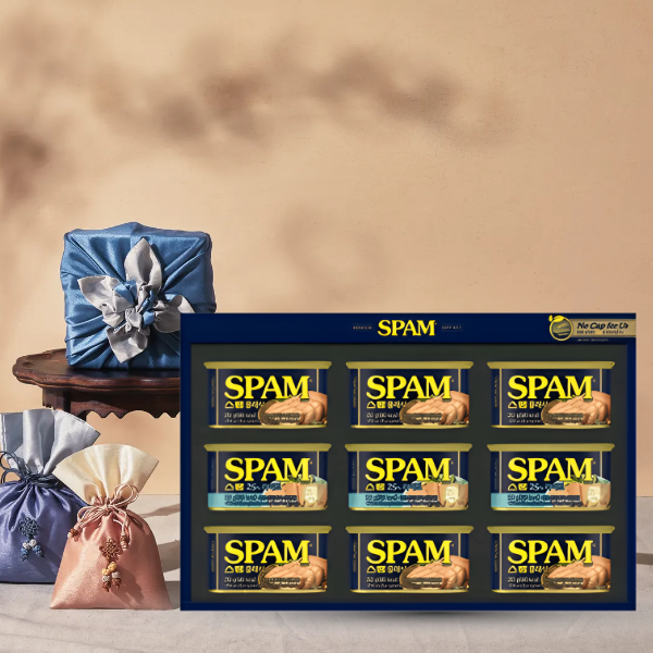 SPAM CJ 선물세트 8K호 클래식6+라이트3 캔 햄 소시지 통조림/ 고기 반찬 무스비 160,130원