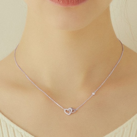 제이에스티나 여성용 더블 하트 목걸이 + 쇼핑백 + 케이스 + 메시지카드 63,200원