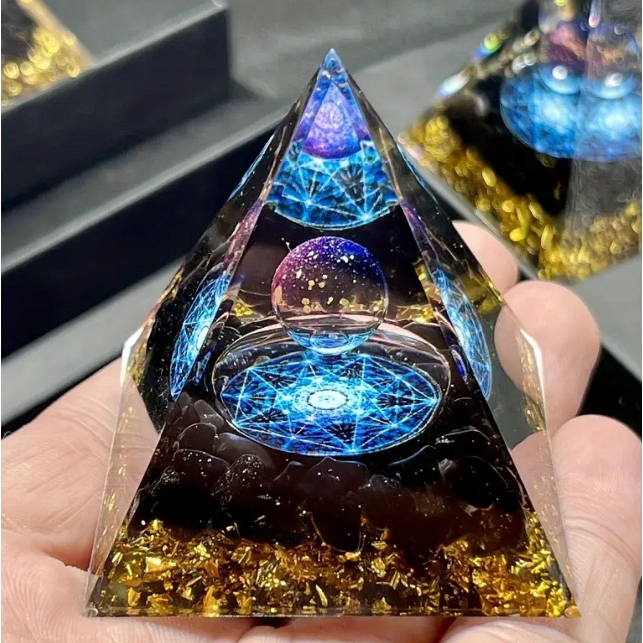 5cm 천연 흑요석 천연 크리스탈 피라미드 명상 치유 차크라 휴식 원기회복 우아한 수공예 오르곤 피라미드  집 사무실 힐링용 17,900원