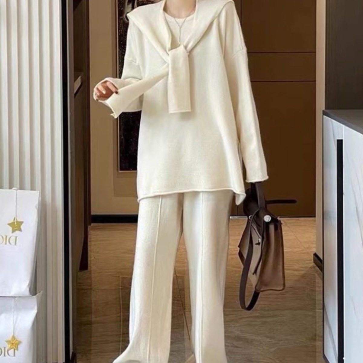 여성 루즈핏 데일리룩 일자라인 니트쓰리피스 숄상하세트 39,000원