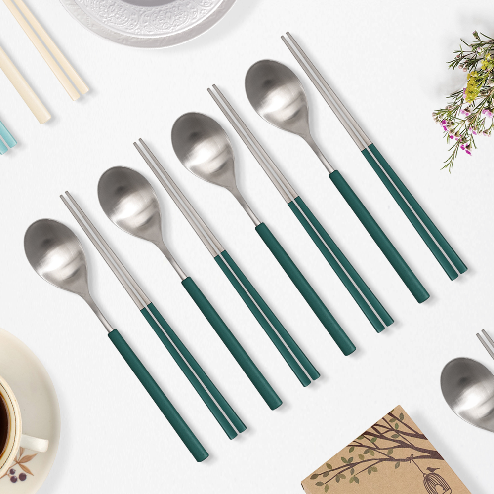 라온누리 스크래치 없는 델라 올스텐 컬러 수저 4벌세트, 딥에메랄드, 숟가락 4p + 젓가락 4p, 1세트 39,900원