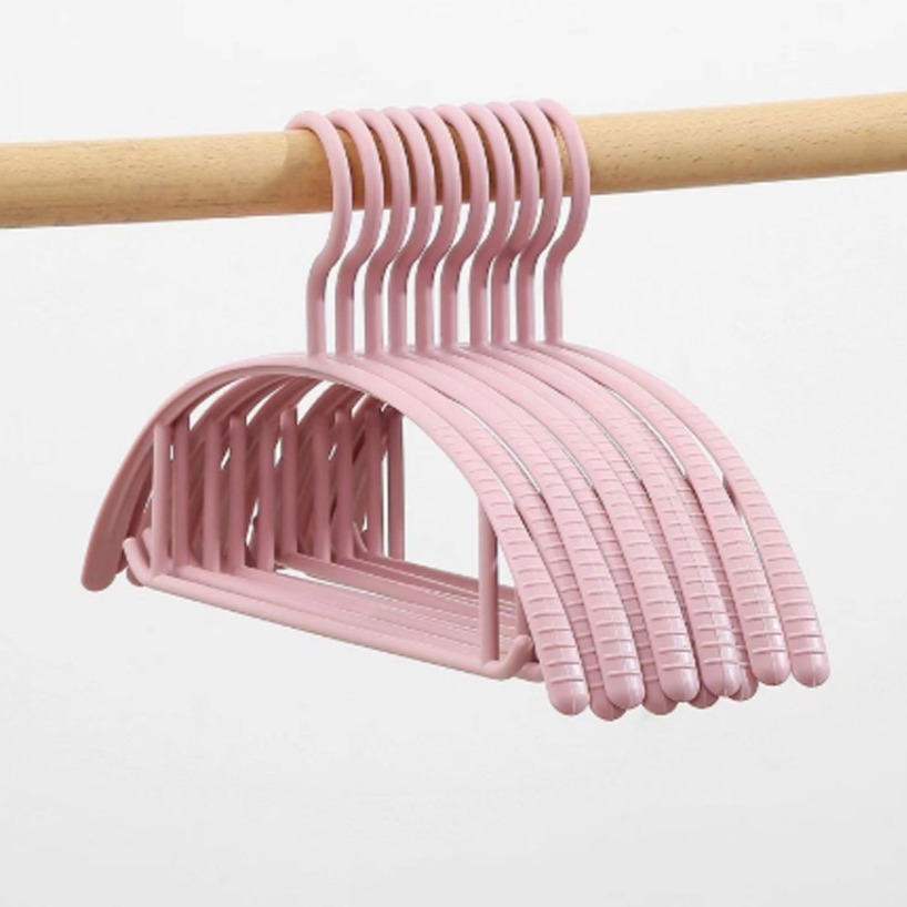 앞날창창 어깨뽕방지 논슬립 바지걸이 옷걸이 3,500원