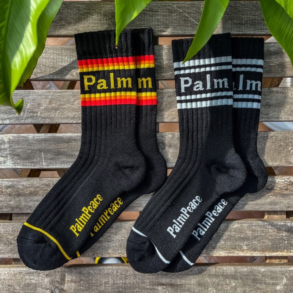 팜트리 블랙 레트로 디자인 슈퍼파인 메리노울 100 등산 양말 16,000원