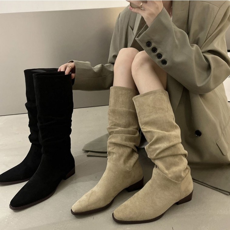 여성 겨울 편한 사라 스웨이드 슬라우치 중목부츠 데일리 롱부츠 부츠 58,800원