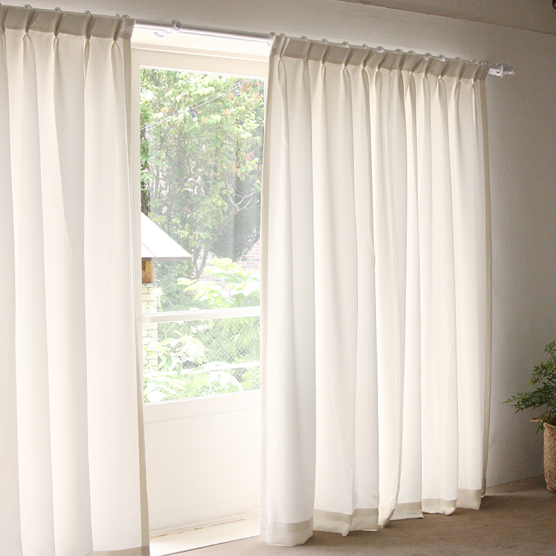 앤코튼 3중직 밀크 나비주름 암막 커튼 2p 109,600원