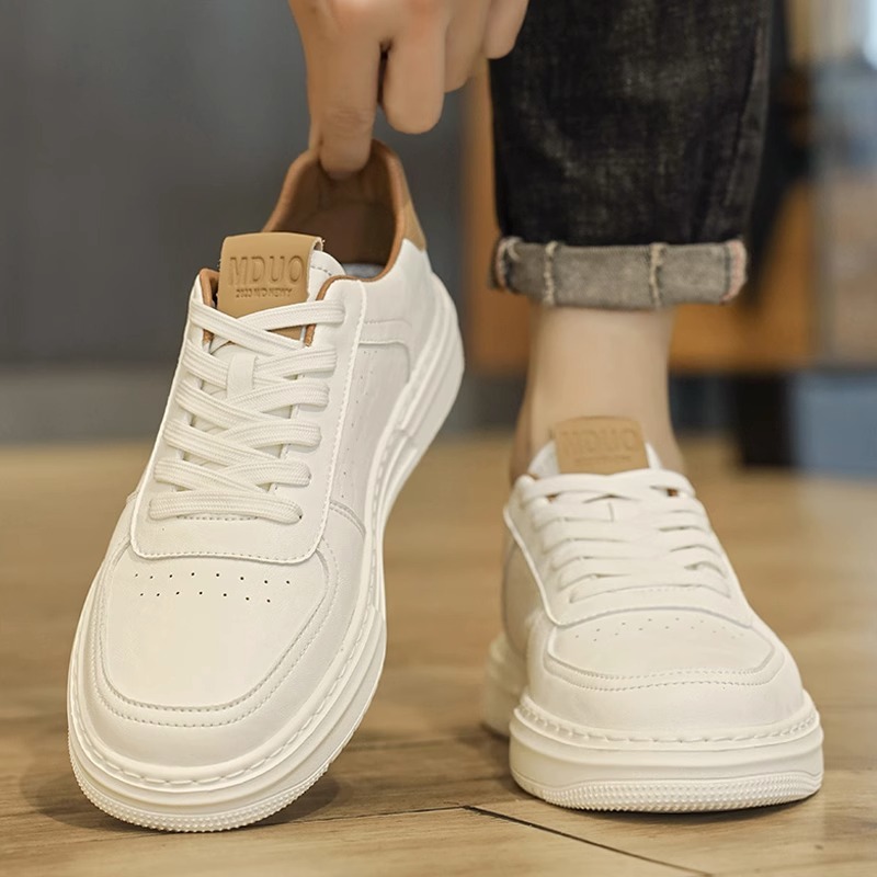 YioYcc 남성 운동화 발편한 보드화 가볍고 통기성이 캐주얼슈즈 20,800원