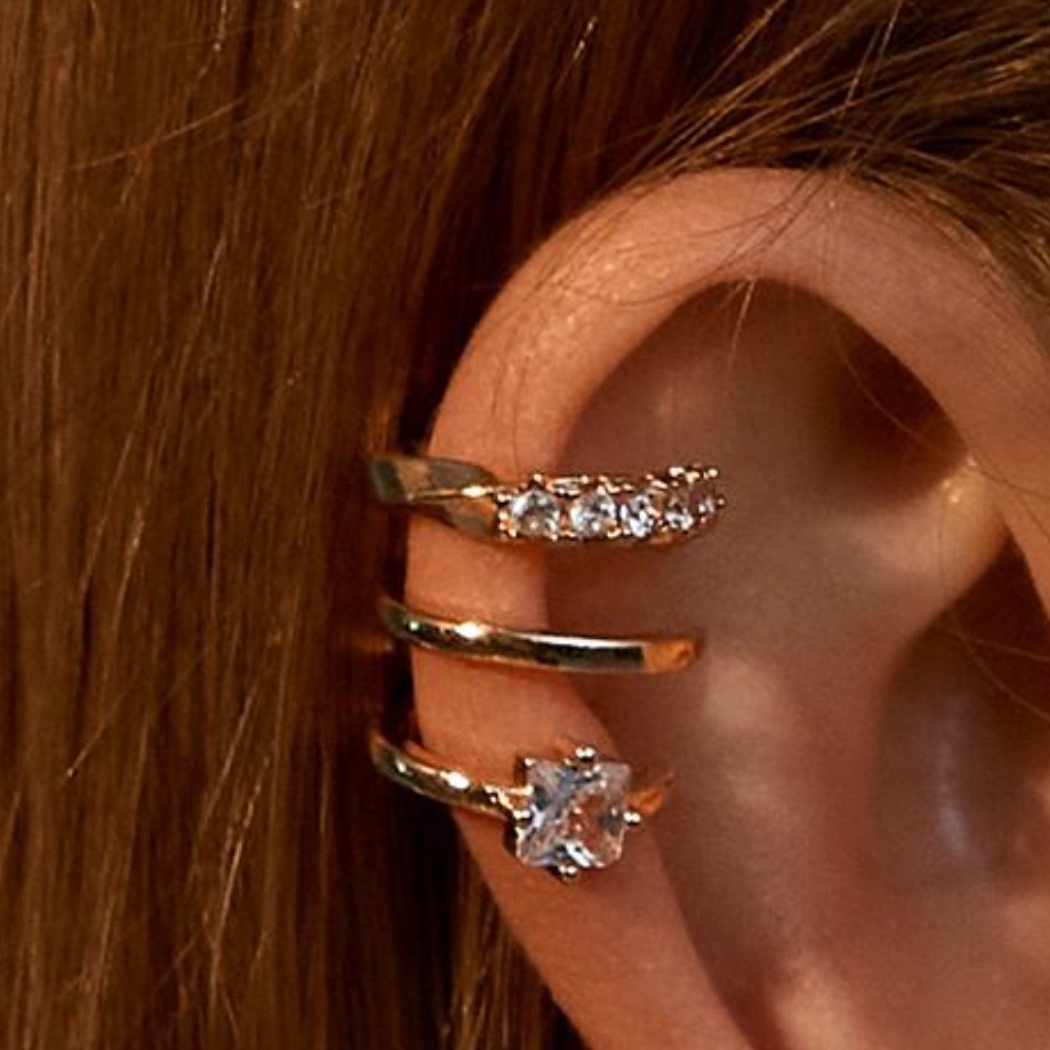 NXNA 14K 도금 골드 포인트 큐빅 정교하고 이어링 삼각 아크라인 이어링 GRA인증서 엑설런트등급 모이사나이트 5A 지르콘 세팅 고급스러운 액세서리 CS-ED030 44,000원