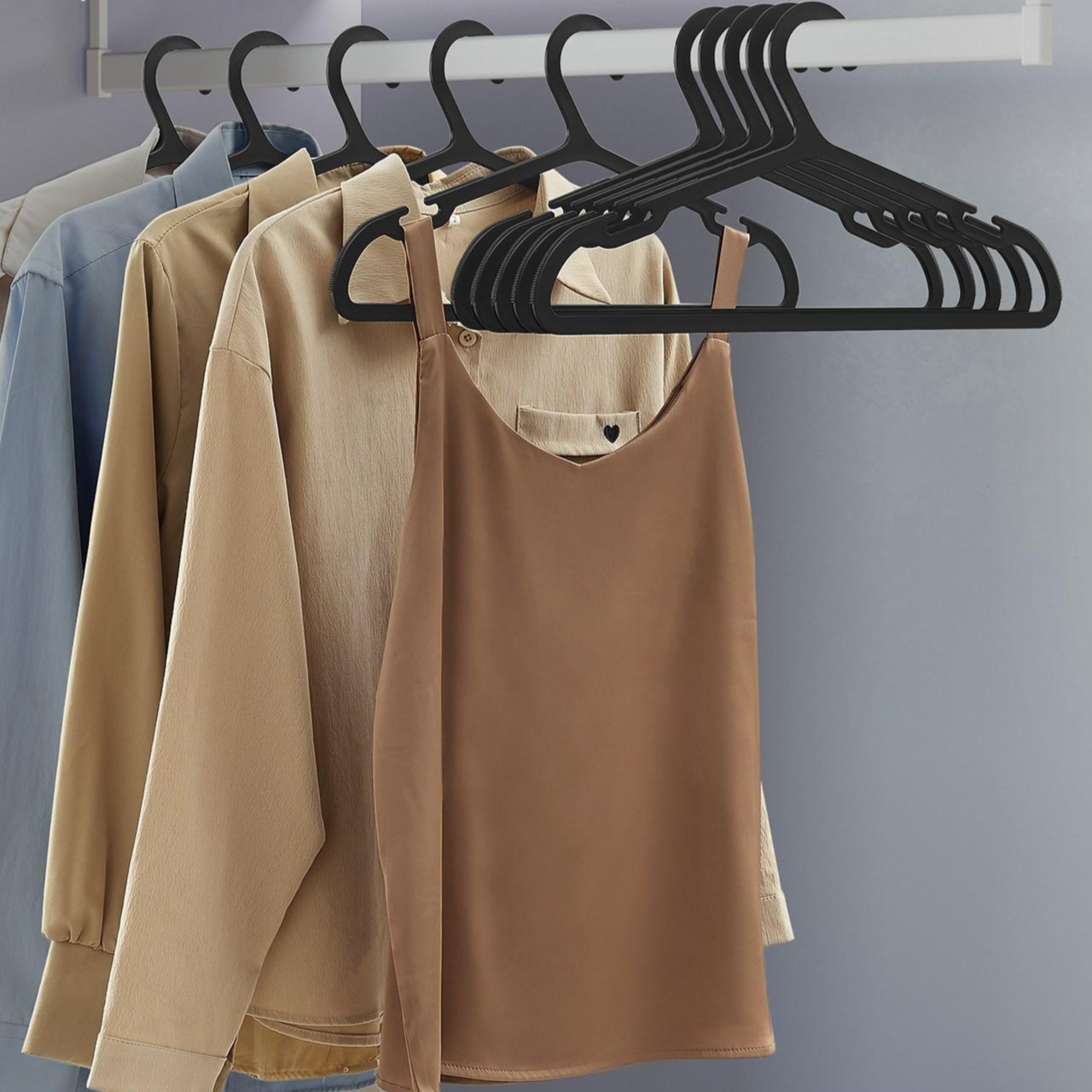 SONGMICS 어깨 뿔 방지 논슬립 플라스틱 옷걸이, 블랙, 50개 18,250원