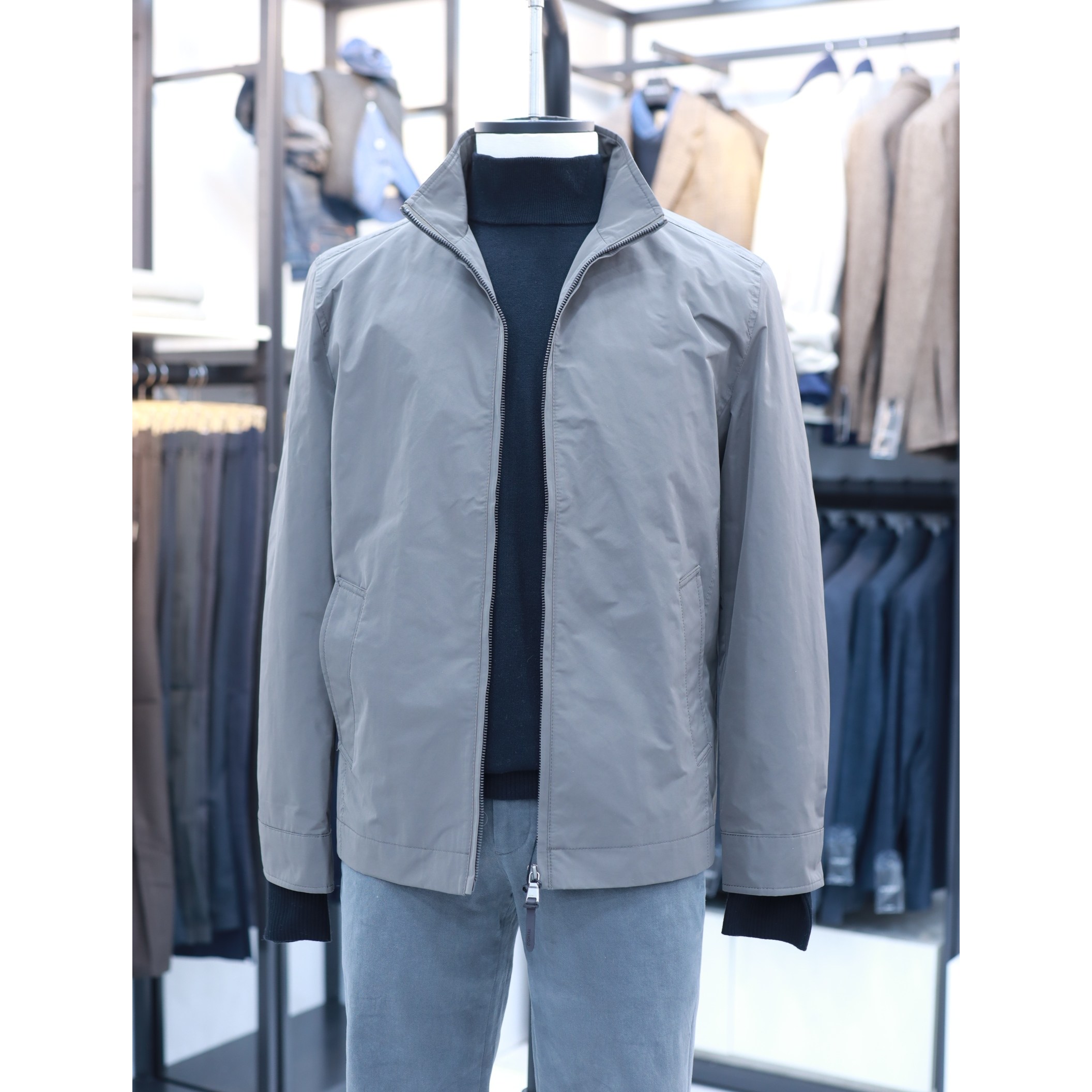 사계절 폴리 베이지 점퍼 24년 TRHCL4Z7421 인디안by세정트레몰로 89,400원