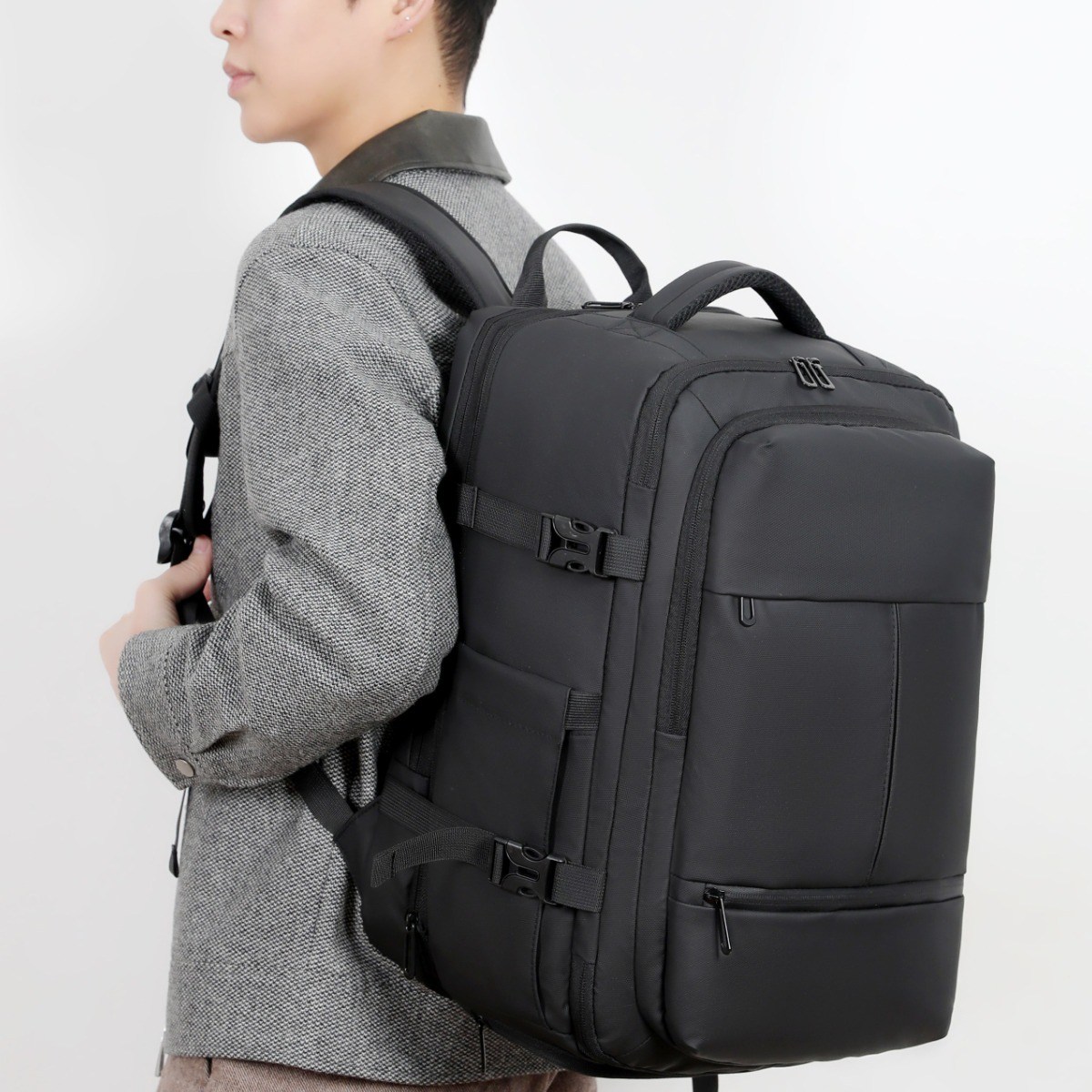 남성용 신형 방수 멀티기능 확장형 출장여행 대용량 노트북 등산가방 58,000원