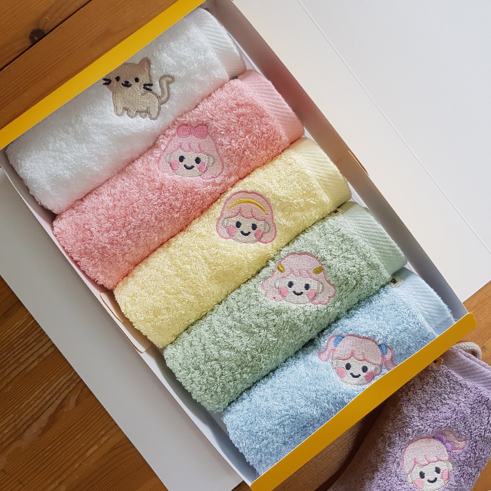 송월 40수코마사 베이비 하트베어 강아지 긴급자동차 귀요미 어린이집 고리수건 5장 6장세트 선물 이름자수 23,900원