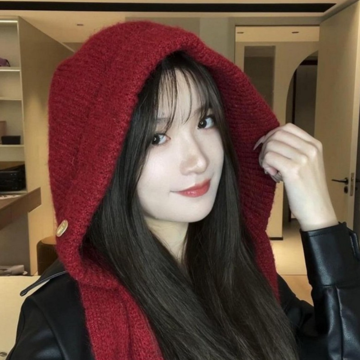 폼오라 얼굴작아보이는 여성 바라클라바 후드 넥워머 청순 패션 방한모자 울니트, 레드, 1개 14,500원