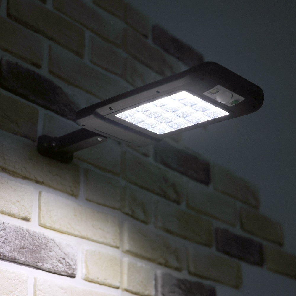 HK.sell 태양광 벽등 240LED 센서 가로등 19,000원