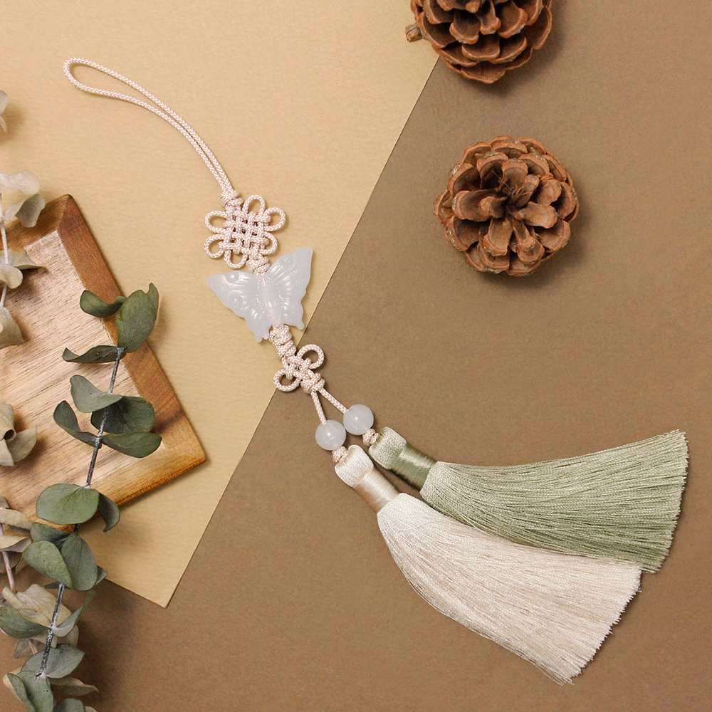 드레스하우스 비단길 단나비 두색태슬 노리개 14,000원