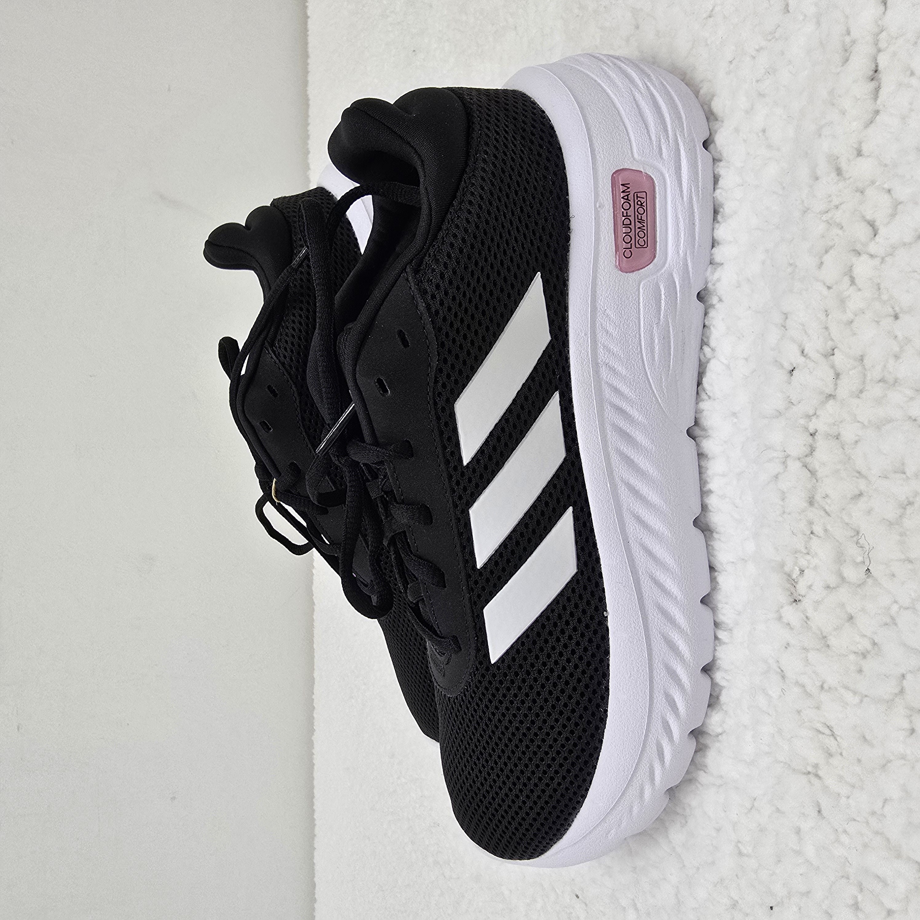 아디다스 여성 런닝화 푹신한 클라우드폼 발편한 운동화 59,000원