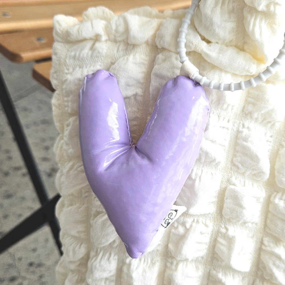 루톰 실버 리본 하트 패딩 쿠션 키링 알파벳 가방 열쇠고리 백참 자동차키링 에어팟키링 7,900원