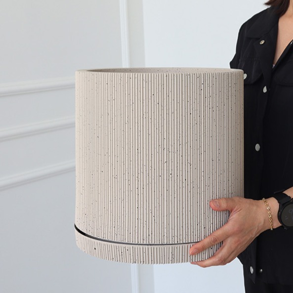 모리앤 베르티노 플라스틱 화분 + 받침 세트 2527, 샌드베이지, 1개 26,800원