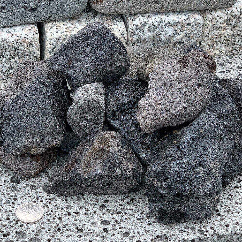 화산석원석5키로(흑색)-자갈 분갈이흙 화분 조경 정원 수족관, 1개 35,640원